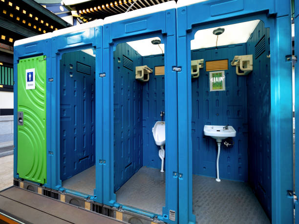 Portable Toilet Options We Offer in Putney, GA